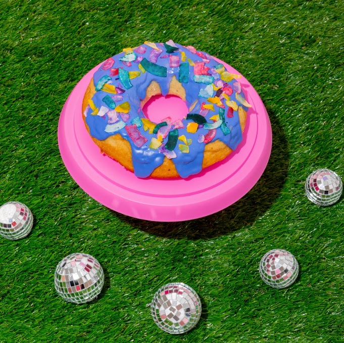 Fluffy Donut Cake – 8” Peanut Butter Celebration Cake for Dogs (read whole description before buying)